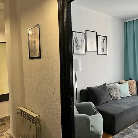 Ferienwohnung Groundfloor Rahmaninov Bukarest Exterior foto